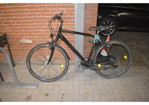 POL-VER: Polizei sucht Eigentümer von Fahrrädern ++ Einbruch in Gartenschuppen ++ Einbruch in Vereinsheim ++