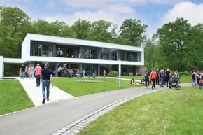 Rund 5.000 Besucher beim Tag der offenen Tür von WeberHaus in Rheinau-Linx