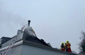 Feuerwehr Heiligenhaus: FW-Heiligenhaus: Kaminbrand in Heiligenhaus Isenbügel