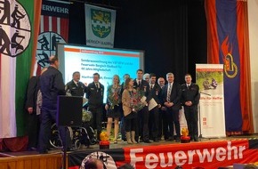 Feuerwehr Bergisch Gladbach: FW-GL: Jubilarenehrung der Feuerwehr Bergisch Gladbach