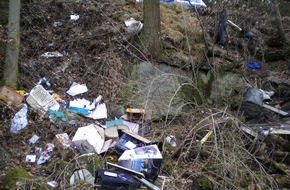 Polizeiinspektion Hameln-Pyrmont/Holzminden: POL-HM: Illegale Abfallentsorgung