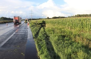 Polizei Bielefeld: POL-BI: Autobahn-Fahrt endet im Maisfeld