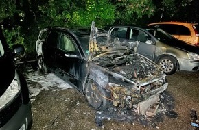 Polizei Mettmann: POL-ME: Volvo brannte: Polizei geht von Brandstiftung aus - 2605060