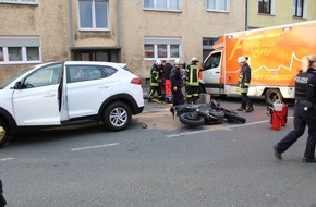 Polizei Hagen: POL-HA: Verkehrsunfall mit zwei schwerverletzten Personen