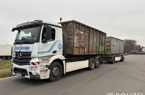 Polizeipräsidium Westpfalz: POL-PPWP: Polizei zieht völlig desolaten Lkw aus dem Verkehr