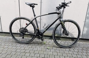 Polizeiinspektion Wilhelmshaven/Friesland: POL-WHV: Fahrrad sichergestellt - Eigentümer bzw. Zeugen gesucht (mit Foto)