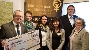 uniVersa Versicherungen: Spenden statt Schenken: uniVersa unterstützt Frauen und Kinder in Not mit 5.000 Euro