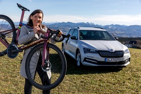 Olympiasiegerin und Radsportstar Lisa Brennauer startet als Škoda Markenbotschafterin durch