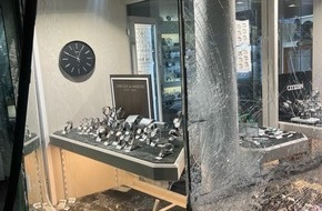 Kreispolizeibeh&ouml;rde M&auml;rkischer Kreis: POL-MK: Einbruch in Juweliergesch&auml;ft