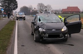 Polizei Minden-Lübbecke: POL-MI: Fußgänger von Auto erfasst: Unbekannter Mann verstirbt nach schwerem Verkehrsunfall