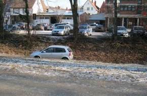 Polizeiinspektion Nienburg / Schaumburg: POL-STH: Mit dem Pkw in den  Mühlenbach gefahren.