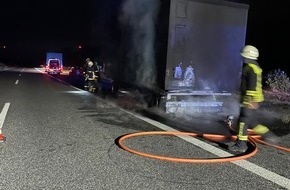 Verkehrsdirektion Koblenz: POL-VDKO: Brennender Anhänger auf der A48 - Hoher Sachschaden
