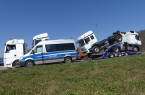Polizeipräsidium Osthessen: POL-OH: Polizei stoppt Lkw-Transport wegen deutlicher Überhöhe und Ladungssicherungsproblemen