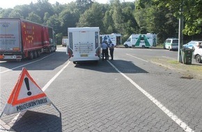 Verkehrsdirektion Koblenz: POL-VDKO: Verkehrskontrolle des Fernreiseverkehrs