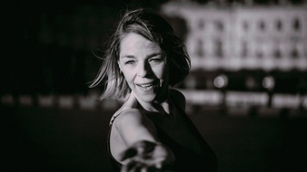 Katja Hinterleitner: Wenn alte Muster das Leben bestimmen – wie systemische Arbeit neue Wege eröffnet