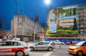 Verband Deutscher Mineralbrunnen (VDM): Branchenkampagne zum Weltwassertag 2022 / Wertvoller Schatz aus der Tiefe: Mineralwasser ist unverzichtbar