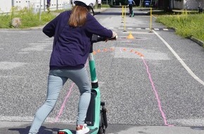 Deutsche Verkehrswacht e.V.: E-Scooter-Unf&auml;lle weiter gestiegen  &ndash; Verkehrswacht pl&auml;diert f&uuml;r gezielte Trainings
