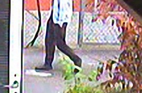 Polizeipräsidium Frankfurt am Main: POL-F: 130829 - 784 Nordend: Öffentlichkeitsfahndung nach Räuber - Foto beachten!! (Nachtrag zur Meldung 130712-612 Spielothek überfallen)
