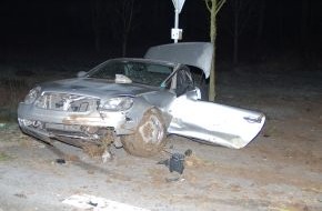 Polizeiinspektion Nienburg / Schaumburg: POL-STH: Schwerer Verkehrsunfall in Wiedensahl