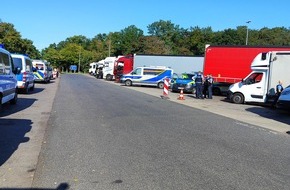Polizeipräsidium Südosthessen: POL-OF: Jedes dritte Fahrzeug bemängelt: Großkontrolle auf der Tank- und Rastanlage Weiskirchen Nord