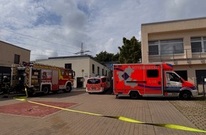 Feuerwehr Herdecke: FW-EN: Erneuerter Brand im Pflegeheim am Millöcker Weg - Es brannte ein Patientenzimmer