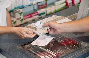 ABDA Bundesvgg. Dt. Apothekerverbände: Medikamente: Zuzahlungsbefreiung für 2018 schon ab jetzt bei Krankenkasse beantragen