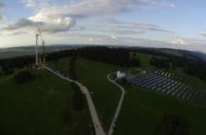 JUVENT SA: Tag der offenen Tür auf Mont-Soleil: Grosses Publikumsinteresse für die neuen Windturbinen