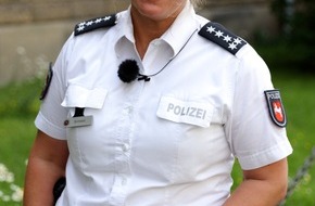 Polizeidirektion Hannover: POL-H: Amtswechsel im Polizeikommissariat (PK) Wunstorf: Thomas Broich in den Ruhestand verabschiedet - Britta Schwarz als neue Leiterin eingeführt