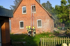 Feuerwehr Flotwedel: FW Flotwedel: Mehrere Personen bei Brand vermisst - Löschzug Eicklingen probt den Ernstfall