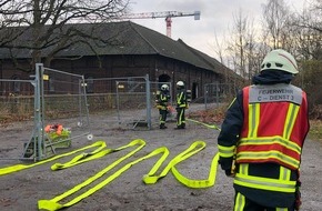 Feuerwehr Bochum: FW-BO: Beschädigte Gasleitung führt zu Feuerwehreinsatz in Querenburg