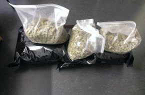 Polizeidirektion Hannover: POL-H: Linden-Nord: Polizei beschlagnahmt 11,5 Kilogramm Marihuanadolden