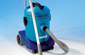 Wetrok AG: Un aspirateur. Deux applications / Wetrok Twinvac: le génie universel.