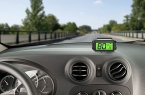 PEARL GmbH: Echtzeitüberwachung der Fahrzeuggeschwindigkeit: Lescars Funk-OBD2-Geschwindigkeitsmesser mit Solar-LCD-Display, 12 V