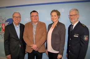 Polizei Paderborn: POL-PB: Wechsel an der Kripo-Spitze in der Kreispolizeibehörde