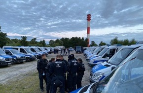 Polizeidirektion Oldenburg: POL-OLD: Umfangreiche Durchsuchungsmaßnahmen in Zusammenhang mit Betäubungsmittelkriminalität in Wilhelmshaven