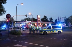 Feuerwehr Pulheim: FW Pulheim: Unfall zwischen Motorrad und PKW