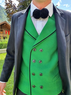 61. Walliser Jodlertreffen in Mörel-Filet. Endlich konnte zämu gejodelt und die neue Tracht präsentiert werden.