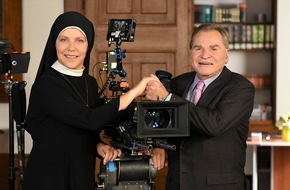 ARD Das Erste: Das Erste / Drehstart für die 18. Staffel "Um Himmels Willen" / Der himmlische Krieg um Kloster Kaltenthal geht in eine neue Runde