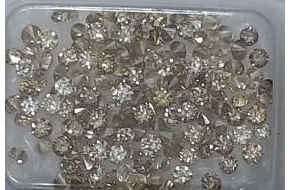 Bundespolizeidirektion Sankt Augustin: BPOL NRW: Bundespolizei stellt über 148 Diamanten mit 3,3 Karat und kleinere Mengen Kokain bei Reisenden fest - Verdacht der Geldwäsche