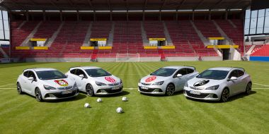 Opel Automobile GmbH: Opel zurück in der Bundesliga (BILD)