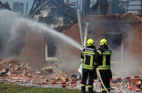 Kreisfeuerwehrverband Dithmarschen: FW-HEI: Abschlussmeldung: Großfeuer in Eggstedt