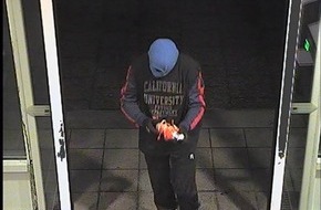 Polizeiinspektion Hameln-Pyrmont/Holzminden: POL-HM: Nachtrag zur Meldung vom 22.07.2014: Stadtoldendorf - Einbrecher wollten Geldautomaten "knacken" / Täter wurden offenbar gestört und flüchteten (Öffentlichkeitsfahndung)