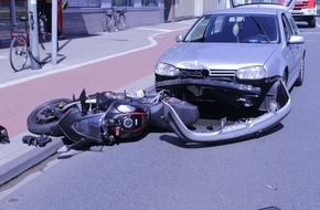 Polizei Duisburg: POL-DU: Neumühl/Wanheimerort: Motorradunfälle - Zwei Fahrer verletzt