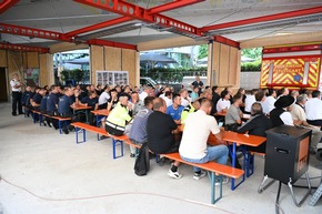 FW Stuttgart: Richtfest an der Interims-Feuerwache 1