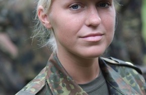 Presse- und Informationszentrum Marine: Deutsche Marine - Pressemeldung (Feature): Zwei Westfalen in der Offizierausbildung der Marine - von der Lippe an die Flensburger Förde