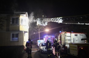 Feuerwehr Dortmund: FW-DO: Ausgedehnter Zimmerbrand am Emscherpfad // Eine Katze verstorben