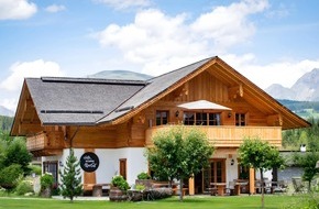 Mountain Nests - Chalet & Apartment Rentals: Chalet-Feriendorf "AlpiNest" im Salzburger Lungau erfreut sich zunehmender Beliebtheit