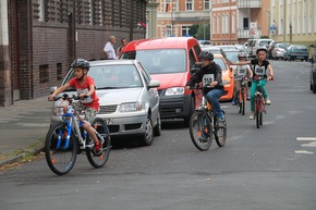 POL-HM: Fahrradaktion &quot;Sicher auf zwei Rädern&quot; in Hameln