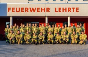 Freiwillige Feuerwehr Lehrte: FW Lehrte: Neue Brandschützer im Stadtgebiet Lehrte: 33 Einsatzkräfte qualifizieren sich erfolgreich für den Einsatzdienst