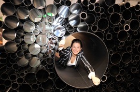 Messe Düsseldorf GmbH: Hightech-Messetrio gestartet: METAV, wire + Tube 2008 in Düsseldorf